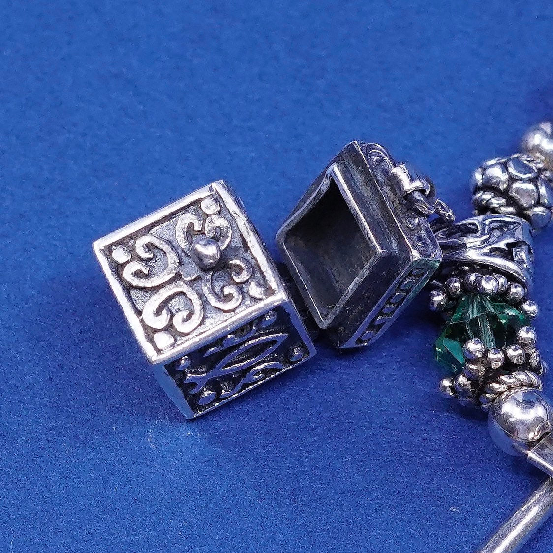 6.75", vtg sterling silver bracelet 925 beads w/ crystal N prayer locket charms