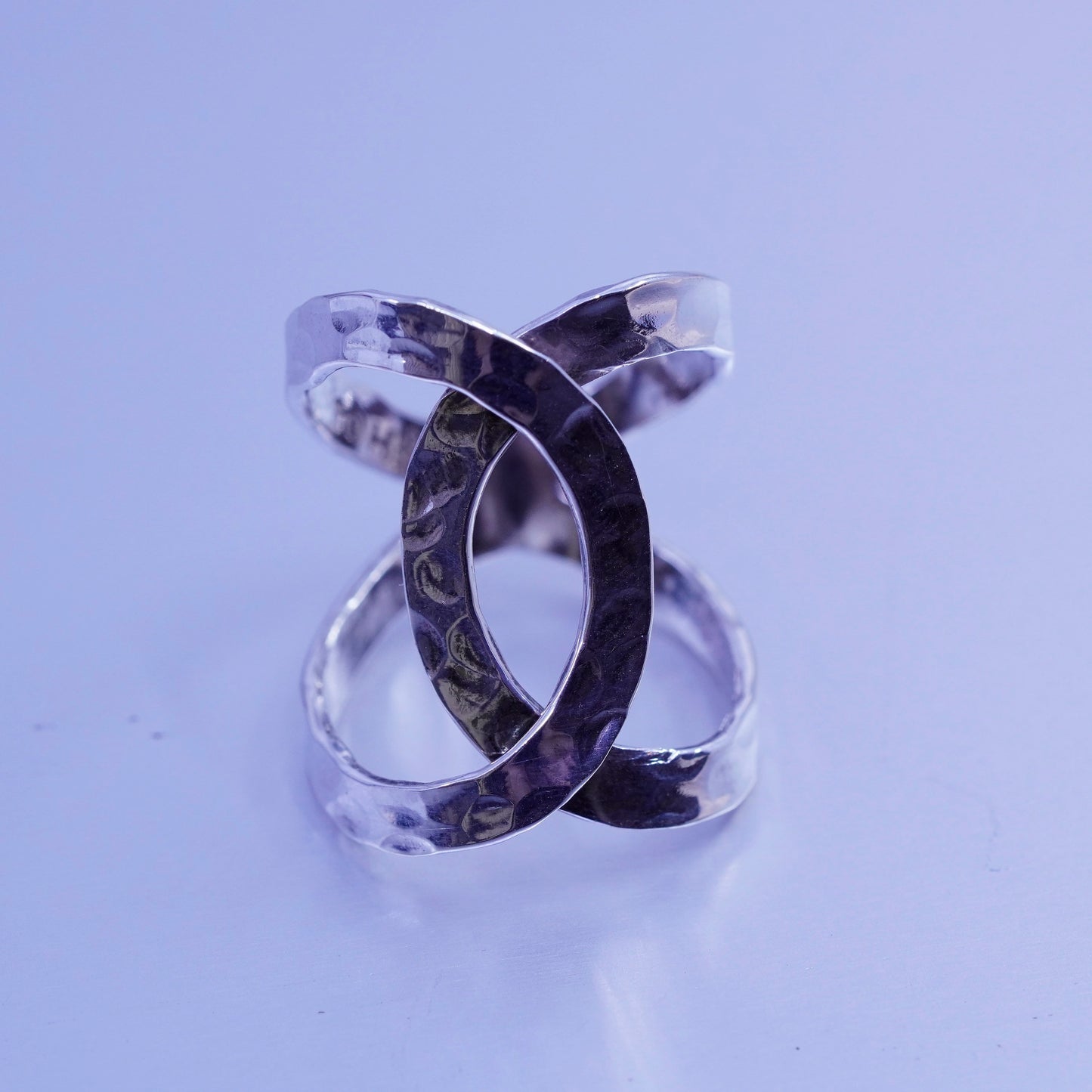 Size 7, vintage HOB Sterling 925 silver ring, crossed hammered band