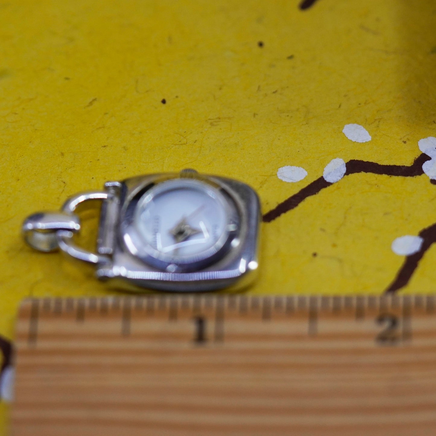 Vintage Sterling 925 silver handmade entwined pendant