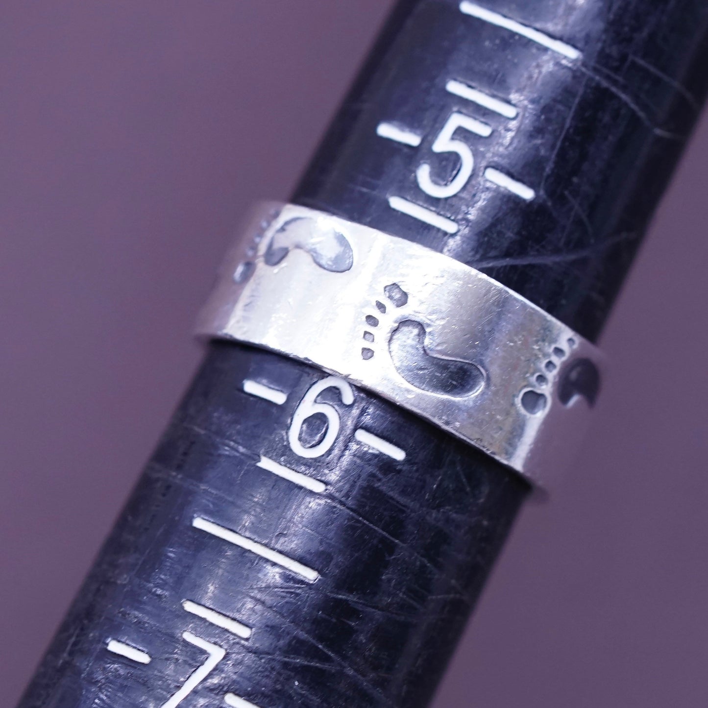 Size 5.5, vintage Sterling silver handmade ring, 925 band with footprint