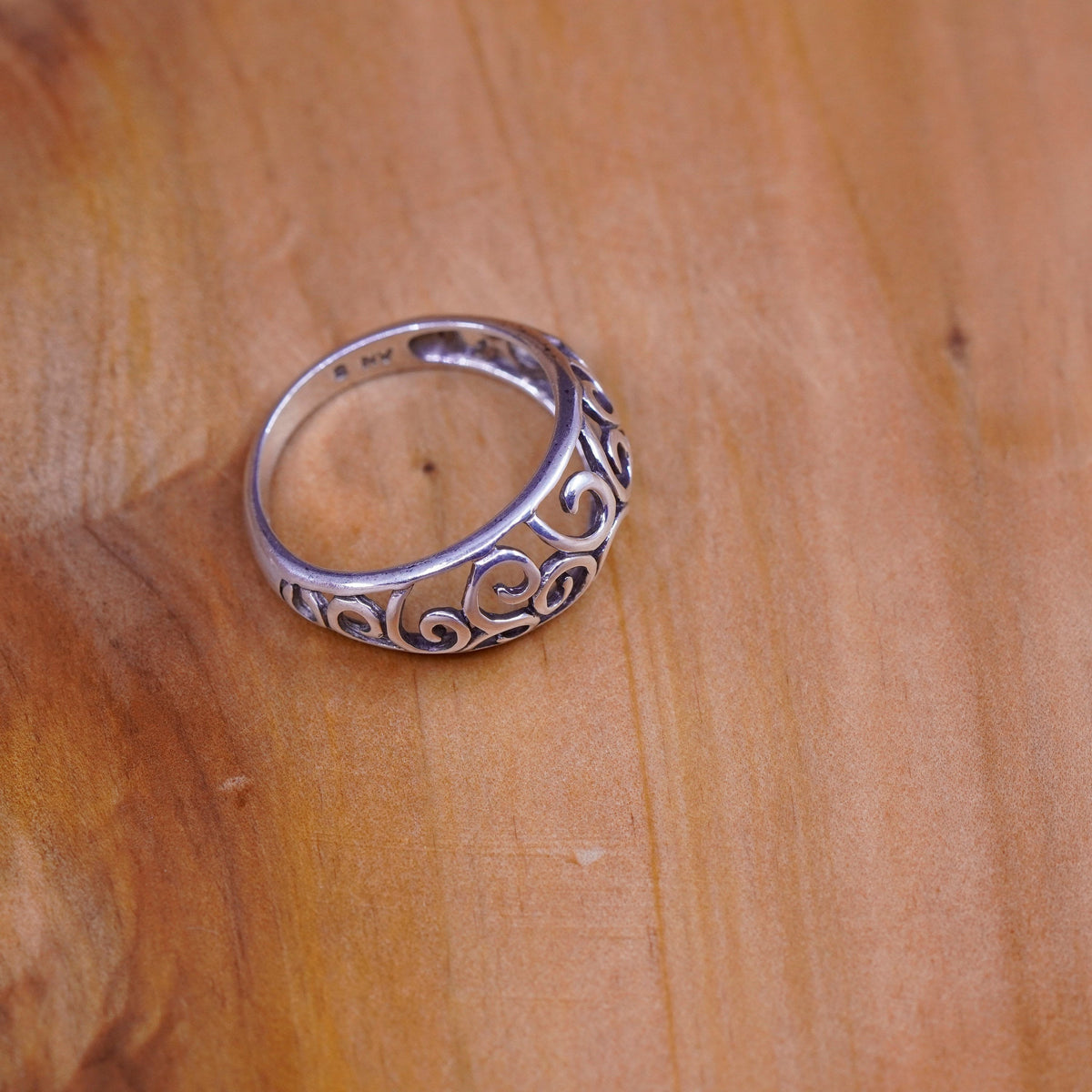 Size 8, Sterling silver handmade ring, southwestern, 925 filigree swirl band