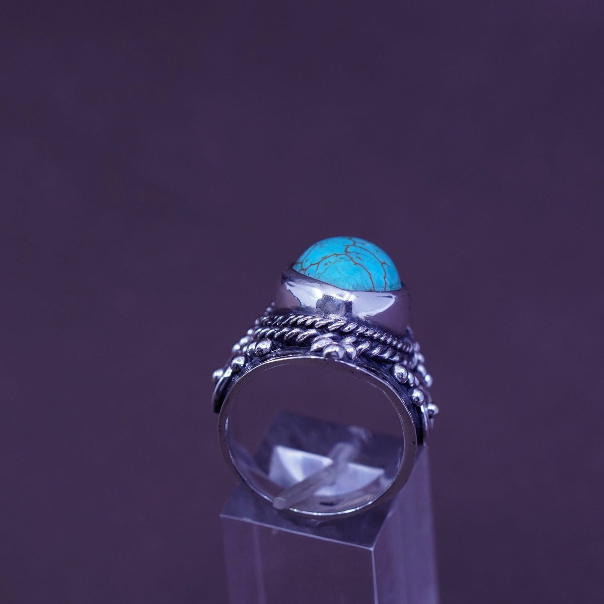 Size 9, Sterling 925 silver ring, Native American, Navajo w/ teardrop turquoise