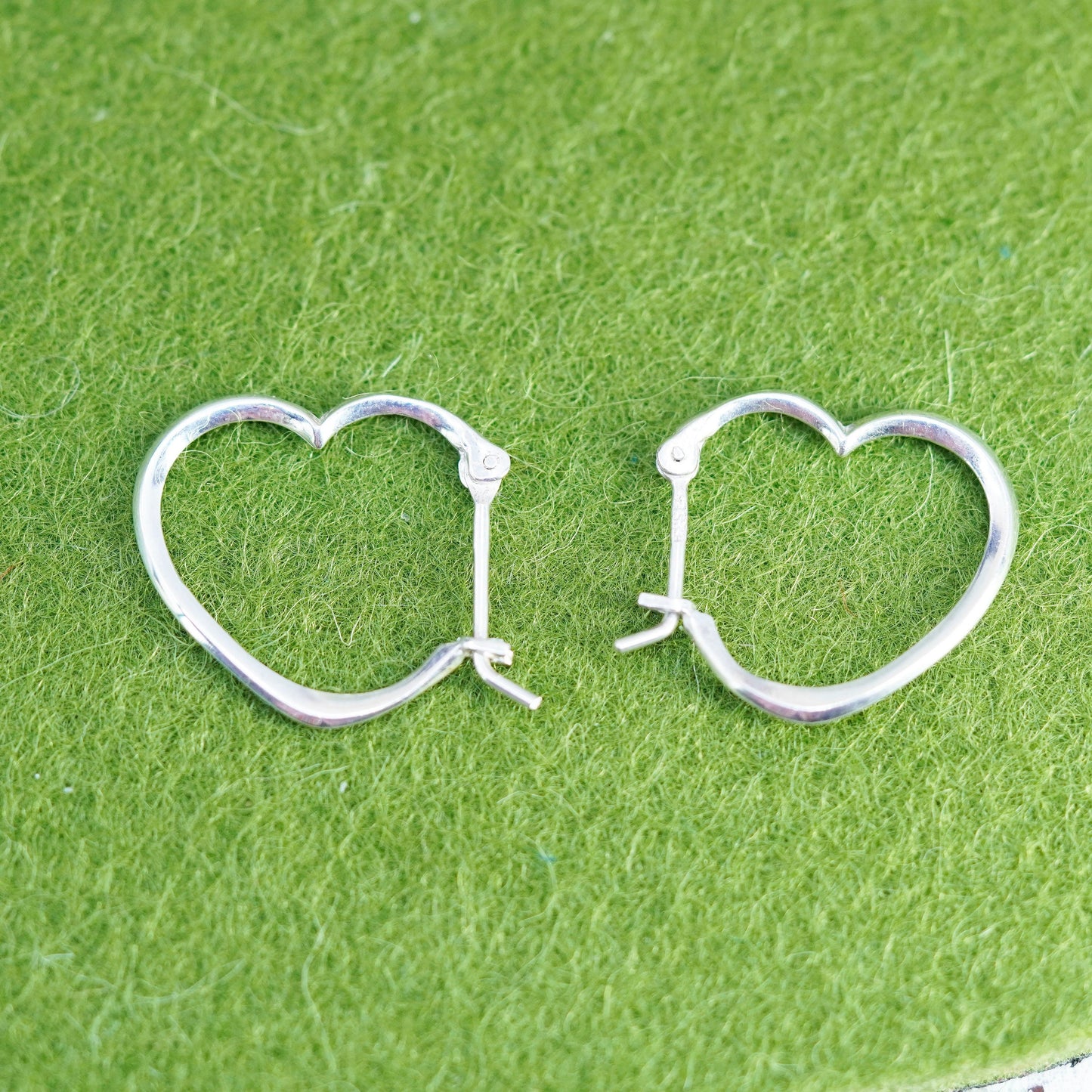 0.75”, vtg sterling 925 silver loop earrings, minimalist primitive heart hoops