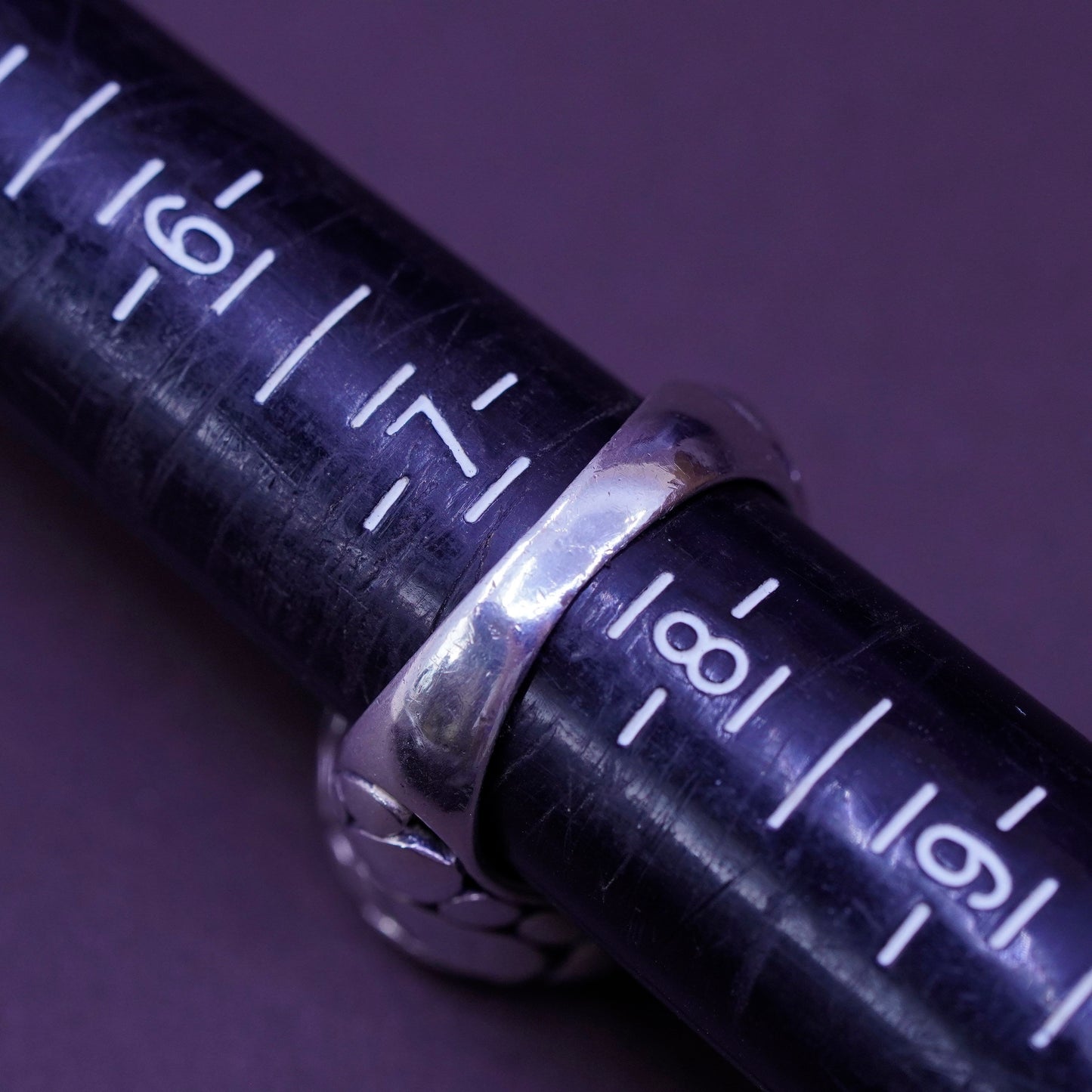 Size 7.5, vintage Sterling 925 silver handmade ring with oval topaz and pebble