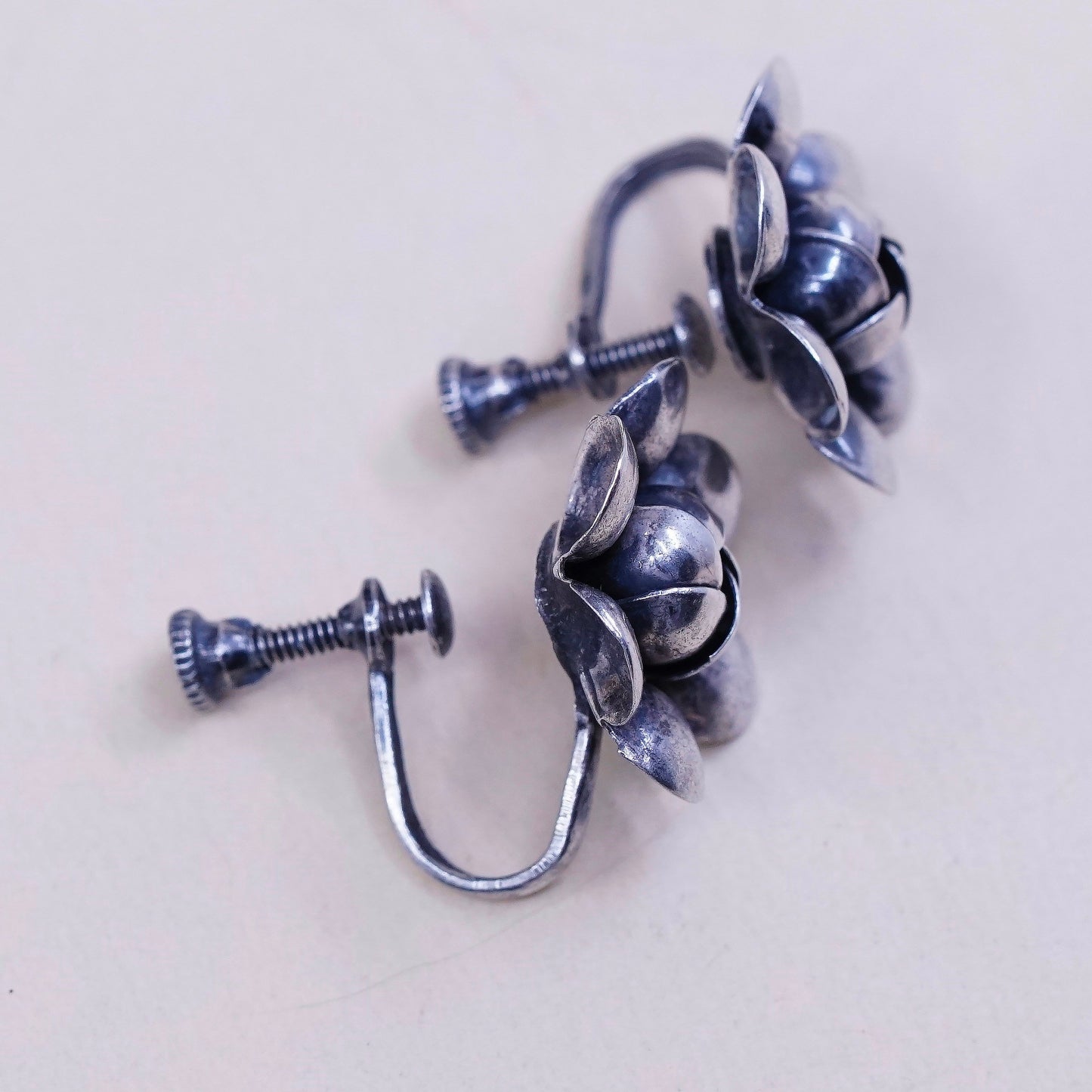 Vintage Sterling silver handmade earrings, 925 screw back flower