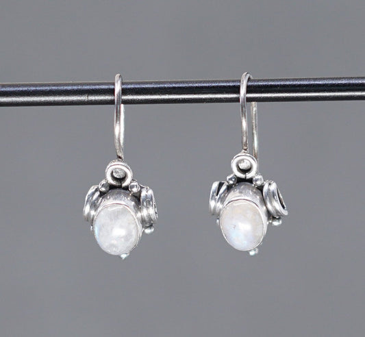 Sterling silver handmade earrings, 925 w/ oval shaped moonstone