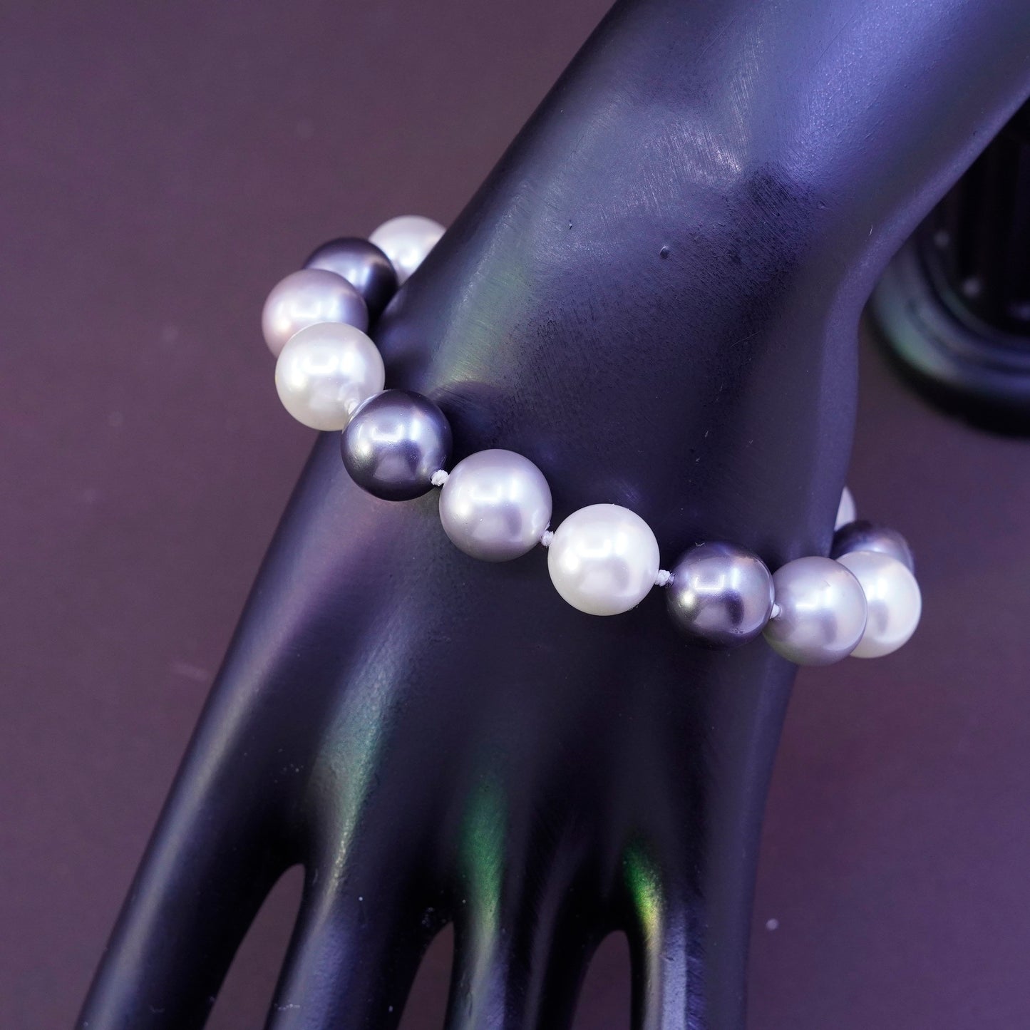 7”, Sterling silver handmade bracelet, mother of pearl beads with 925 clasp
