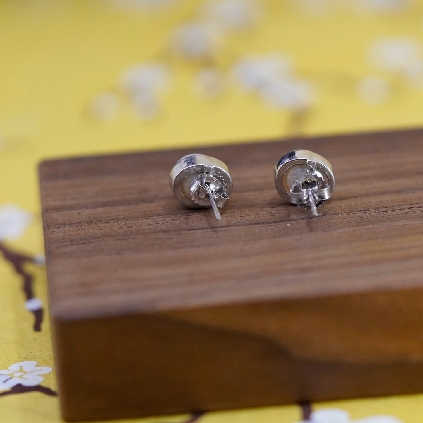 Vintage Sterling silver handmade earrings, 925 studs with pearl