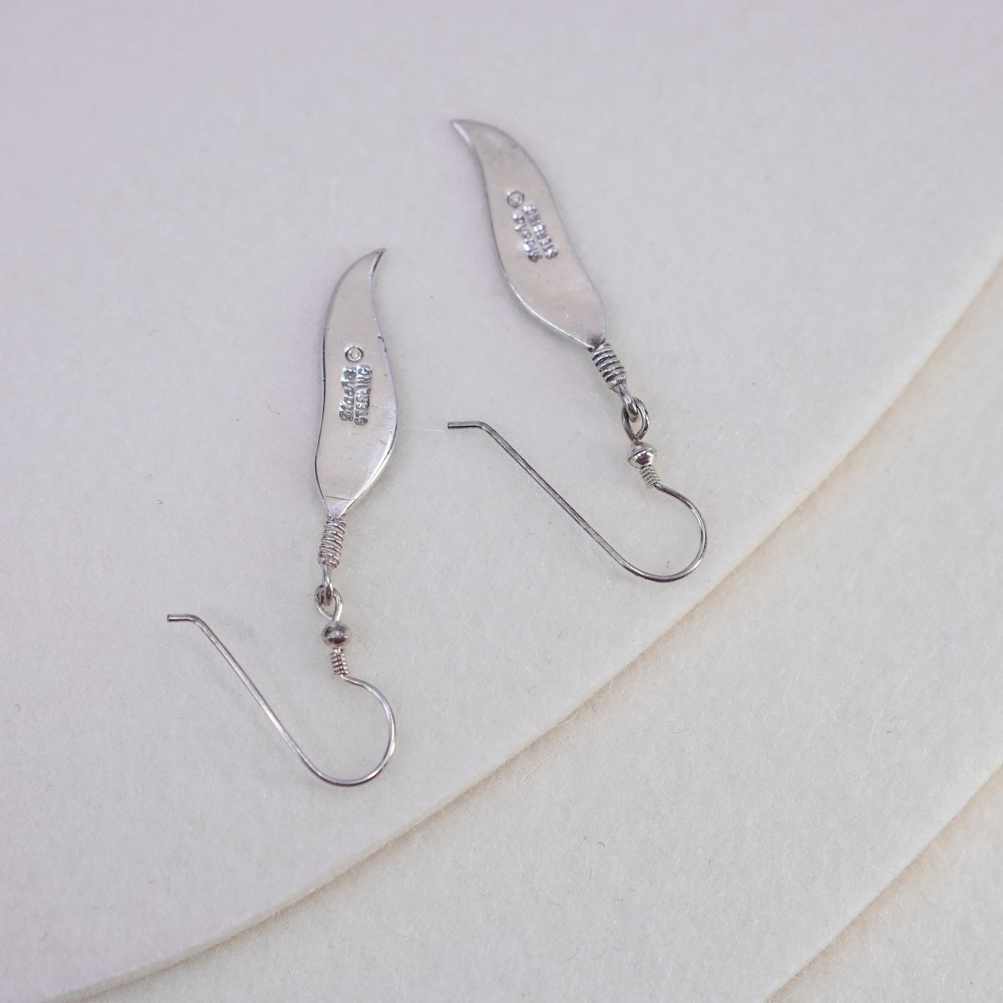 Navajo Native American Sheila Tso Masha Sterling 925 silver earrings feather