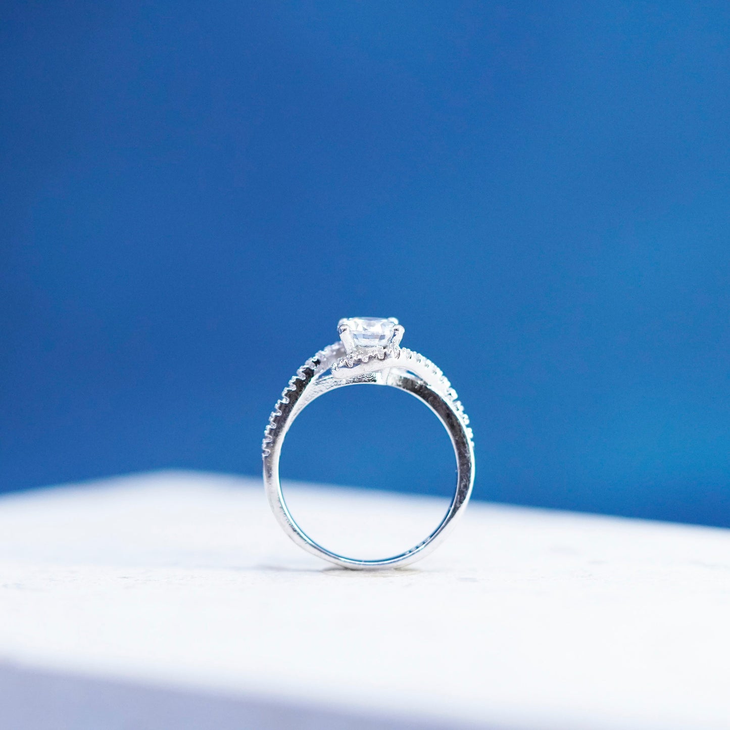 Size 6, vintage Sterling 925 silver engagement ring with cluster Cz around