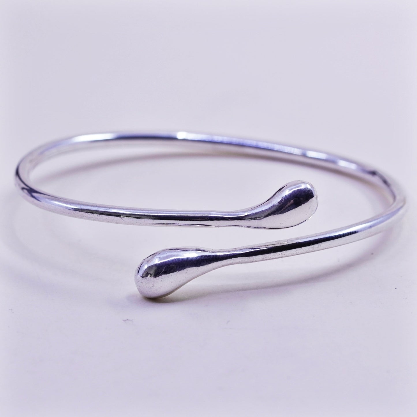 6.75”, sterling silver contemporary handmade bracelet, 925 wrap cuff teardrop