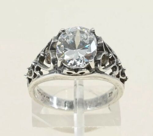 Sz 6.5, Vtg Sterling Silver Handmade Ring, 925 Silver Ring W/ CZ N Heart Detayks