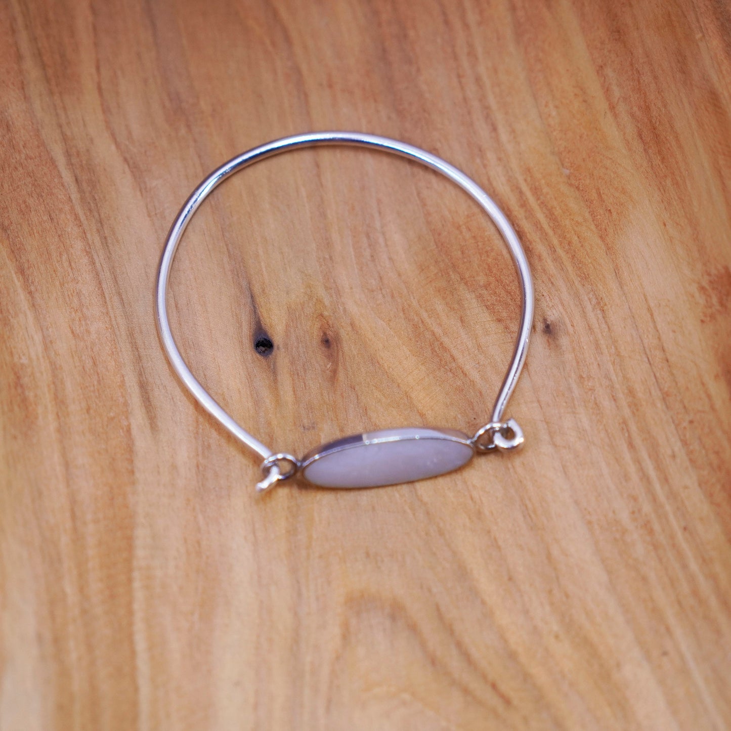 7”, Sterling silver handmade bracelet, 925 hinged bangle with mother of pearl