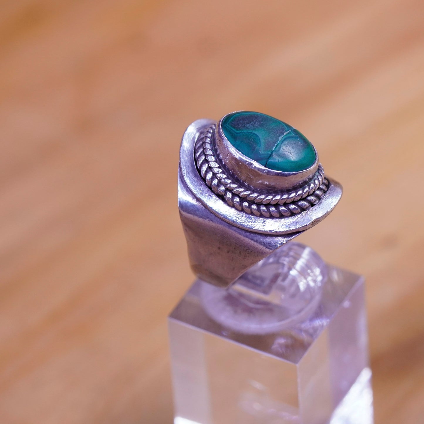 Size 5.5, vintage Mexico Sterling 925 silver handmade ring band with malachite