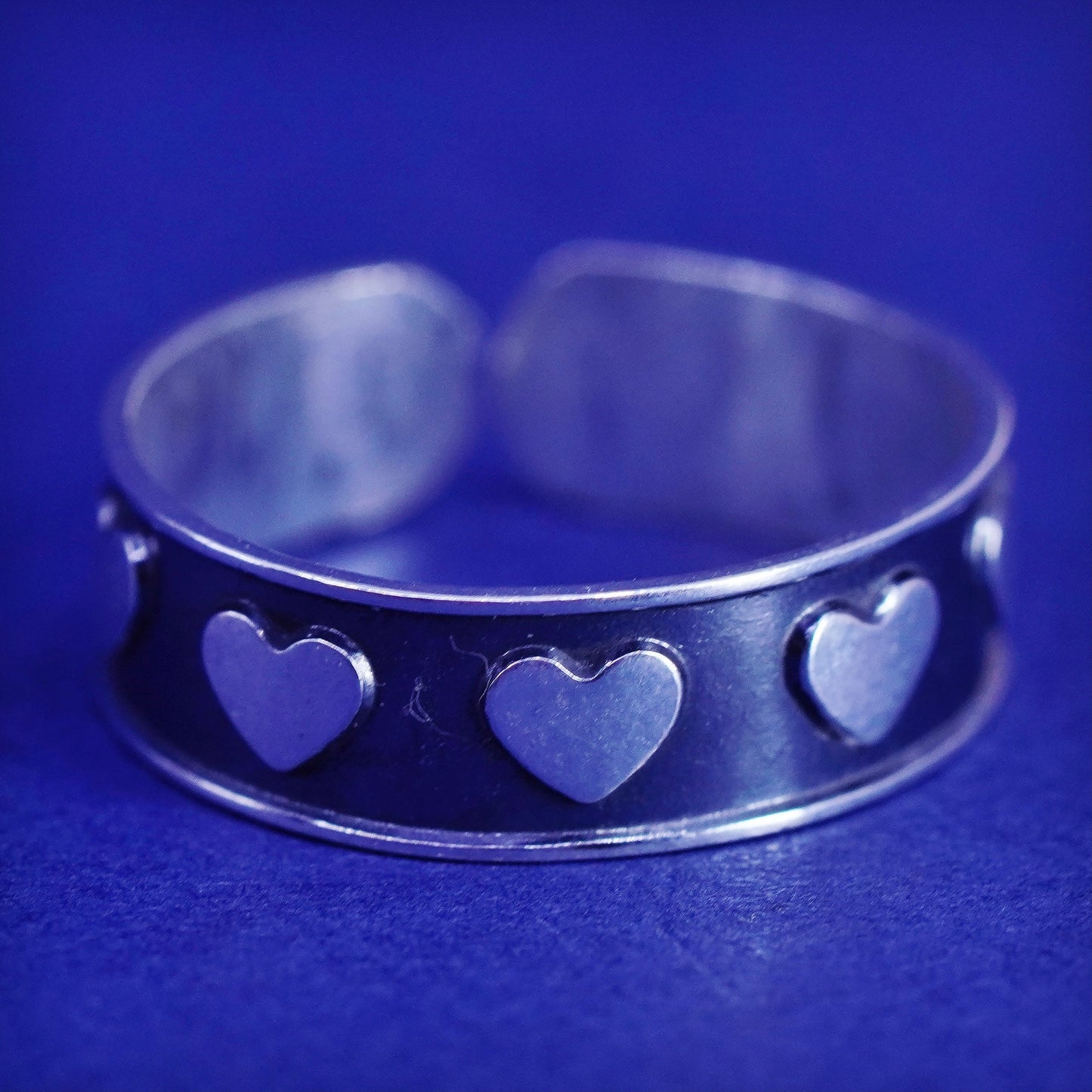 Size 4.5, vintage Mexico sterling silver handmade ring, 925 heart open band