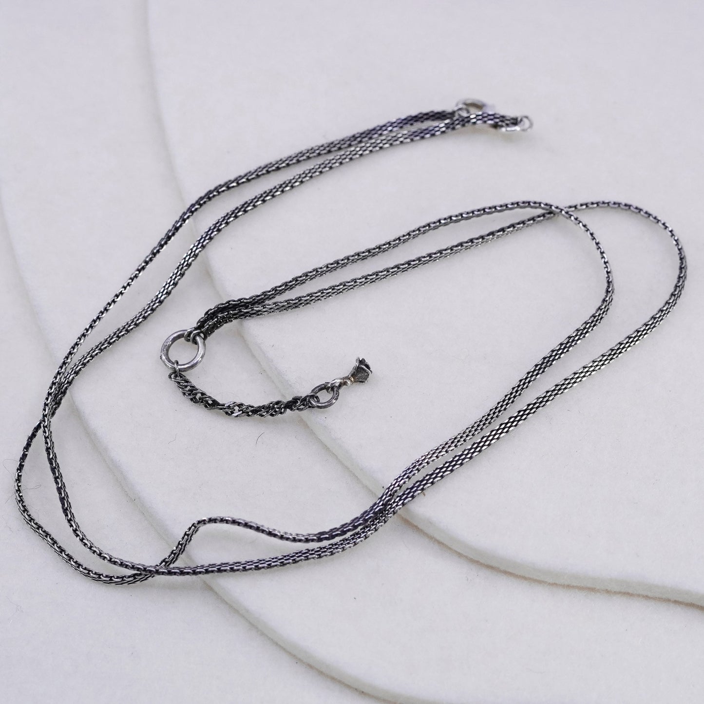 28”, vintage Sterling 925 silver handmade curb chain necklace w/ flower pendant