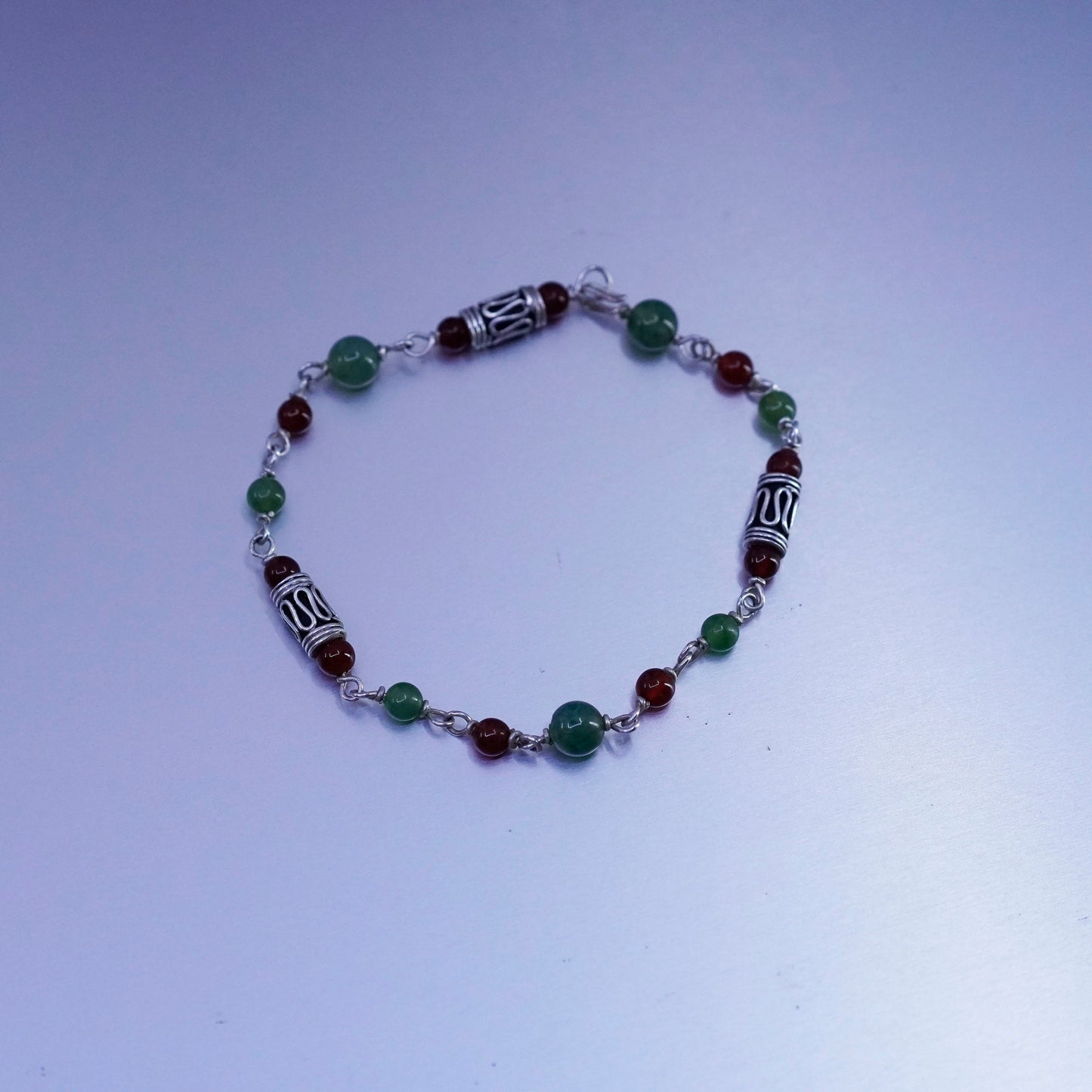 7”, vintage Sterling 925 silver bracelet with jade carnelian beads