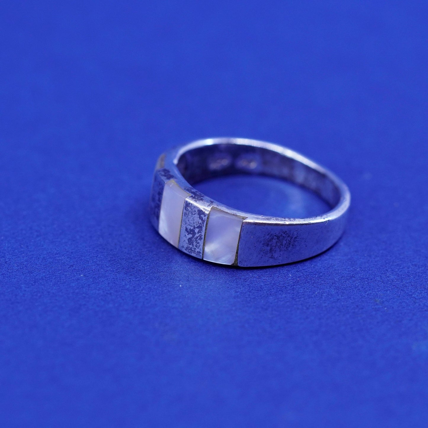 Size 8.25, Native American navajo Sterling 925 silver handmade ring mop