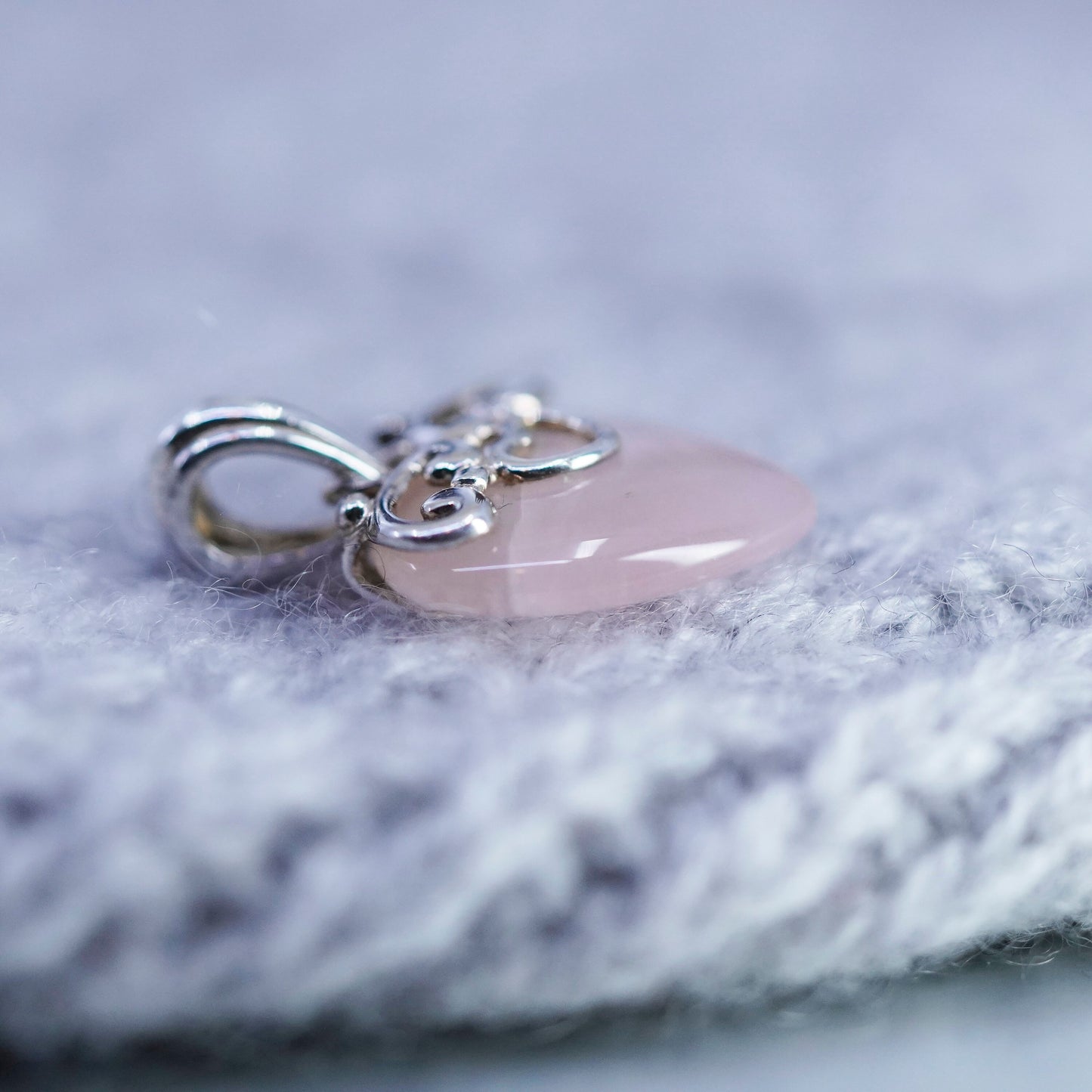 Vintage sterling 925 silver pendant with heart rose quartz