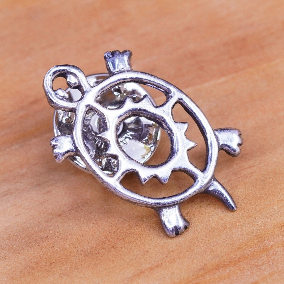 Vintage handmade sterling 925 silver turtle brooch pin