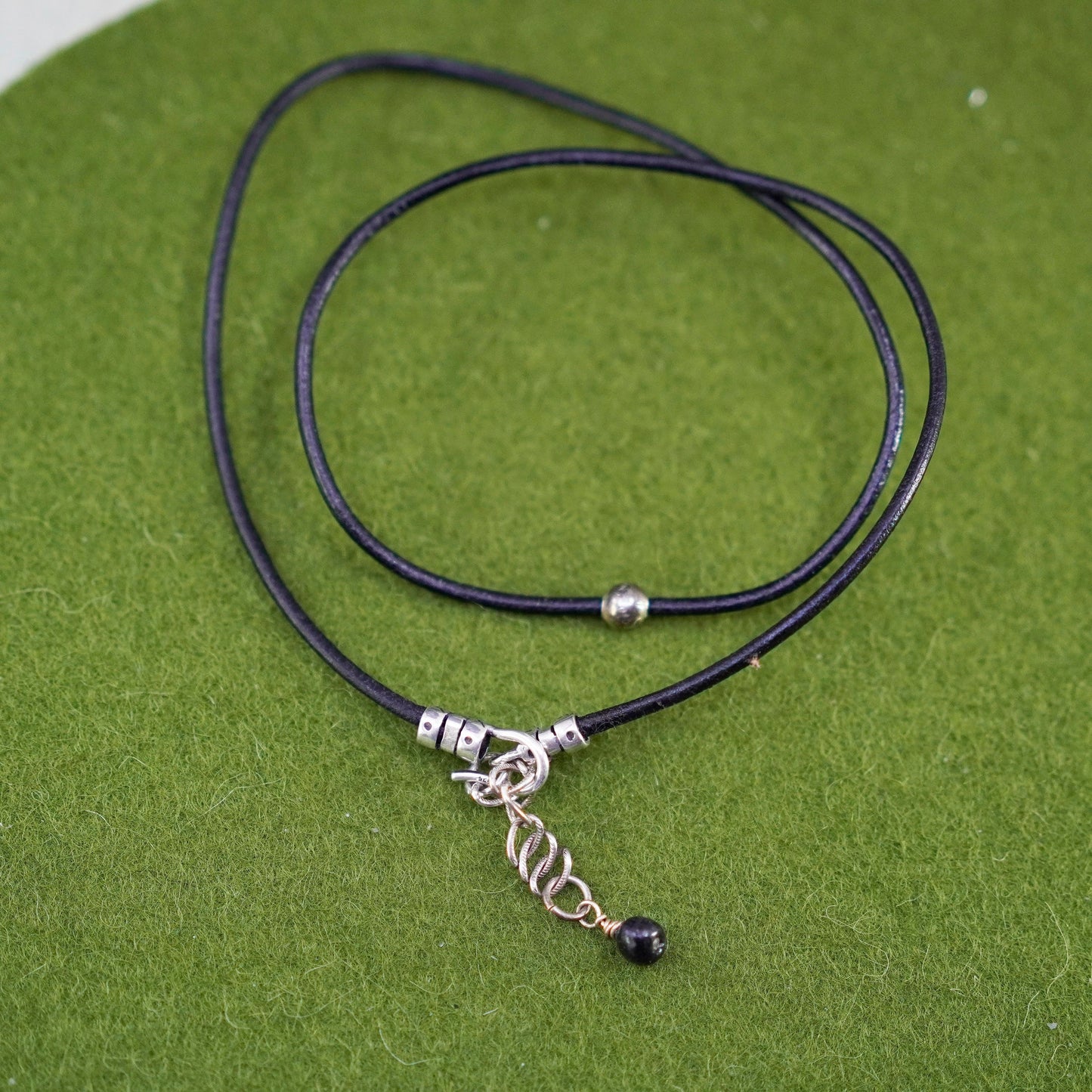 16+2”, vintage Sterling 925 Silver Clasp W/ black Leather chain Necklace