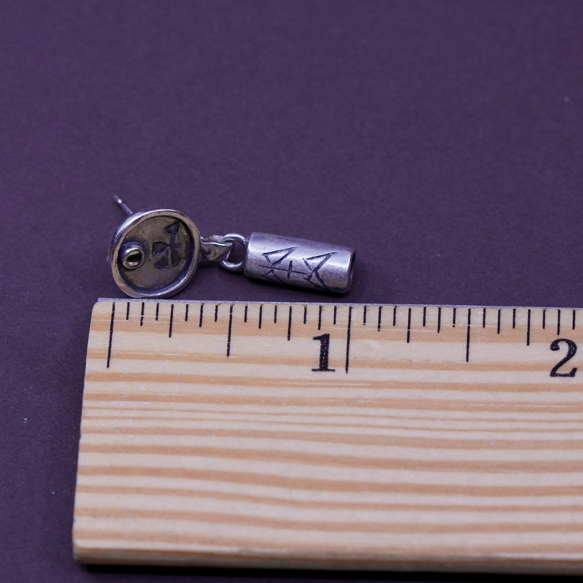 Vintage handmade sterling 925 silver earrings with pattern embossed and crystal