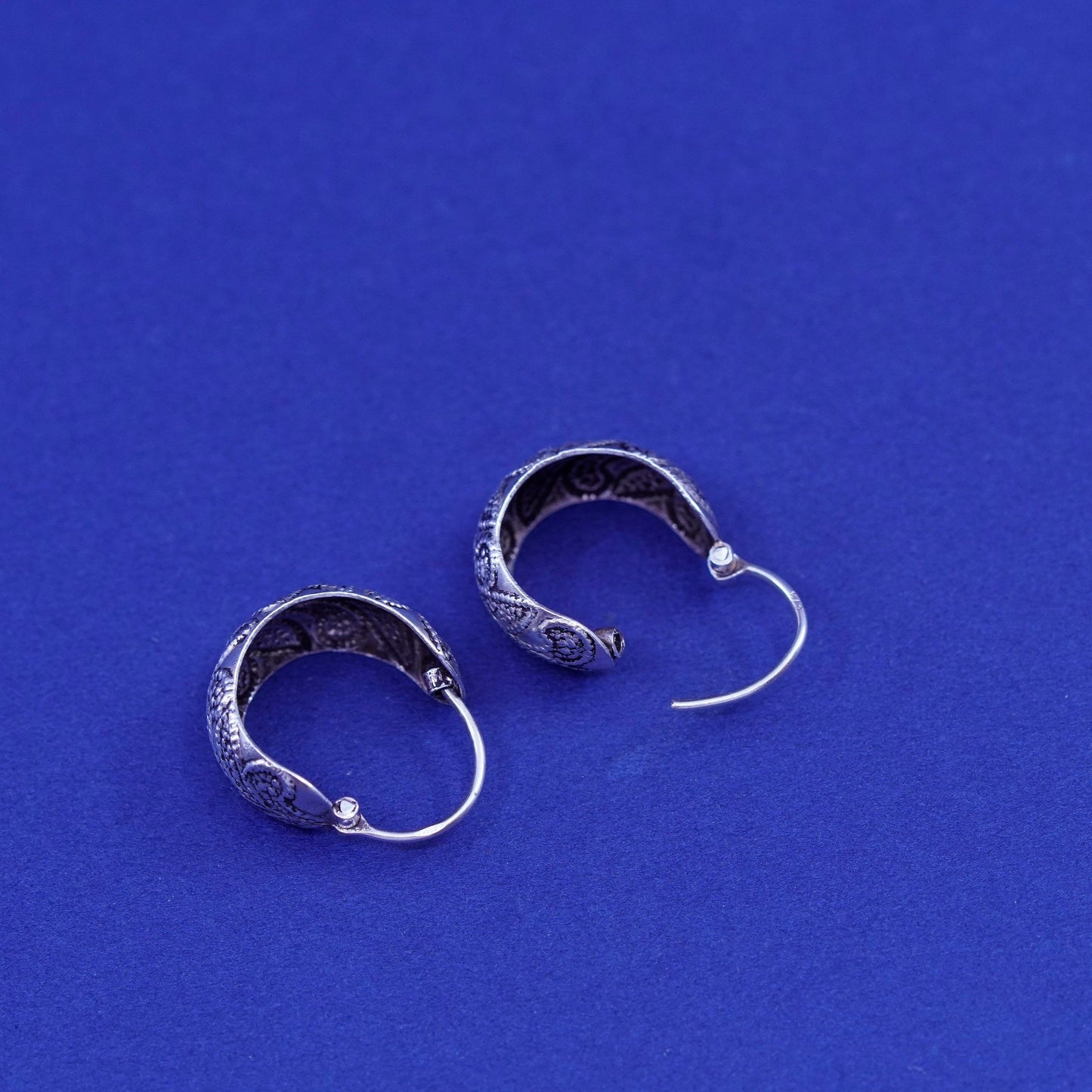 0.5”, vintage Sterling silver handmade earrings, 925 textured hoops, Huggies