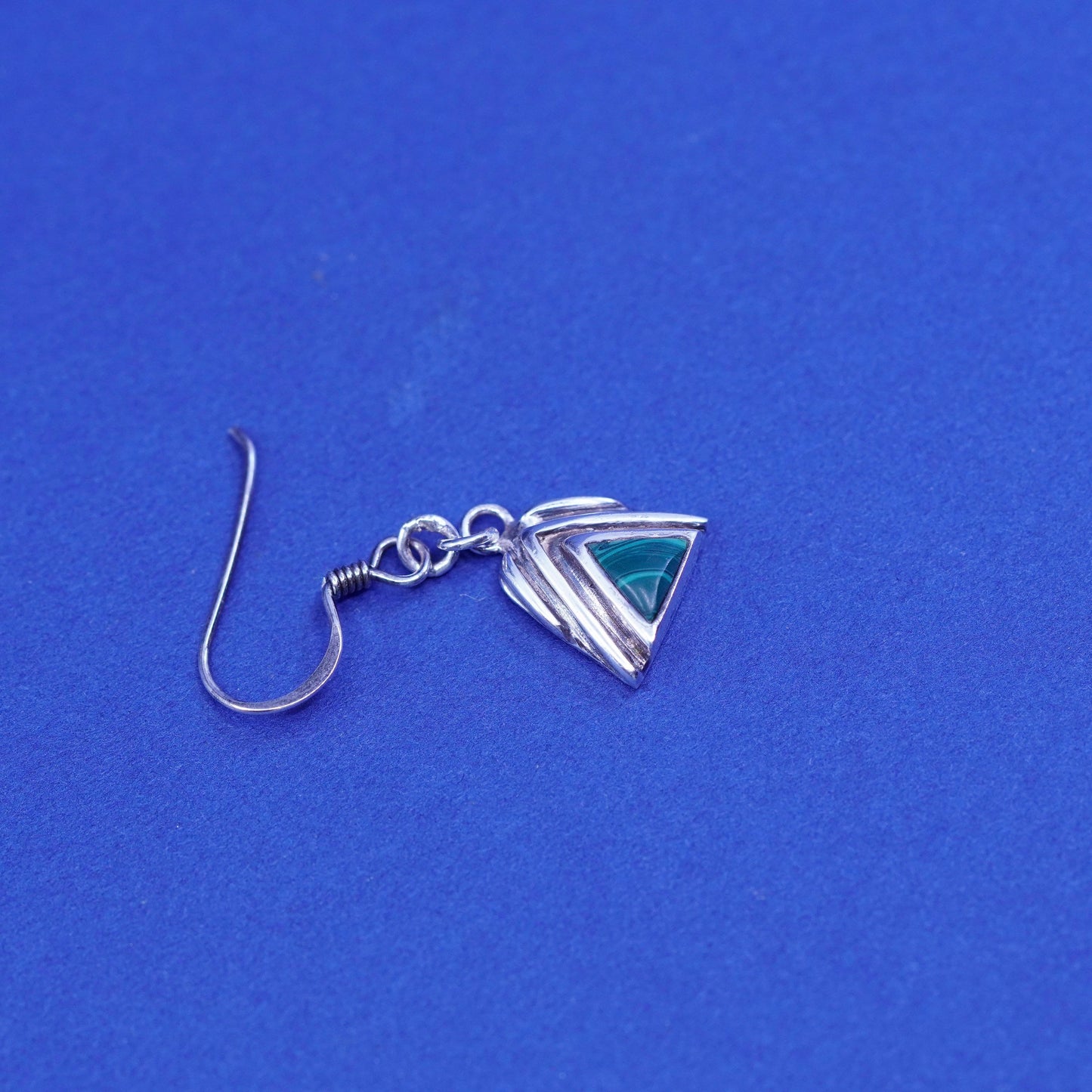 southwestern sterling 925 silver handmade triangular earrings with malachite