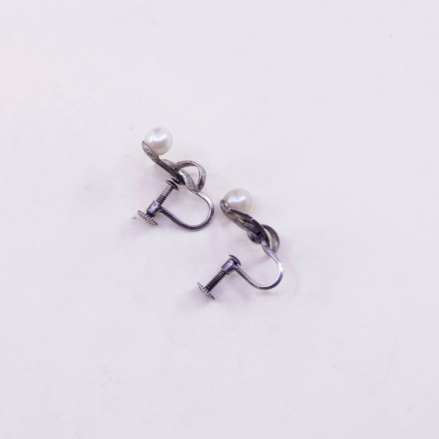 Vintage Sterling silver handmade earrings, 925 screw back leaf with pearl