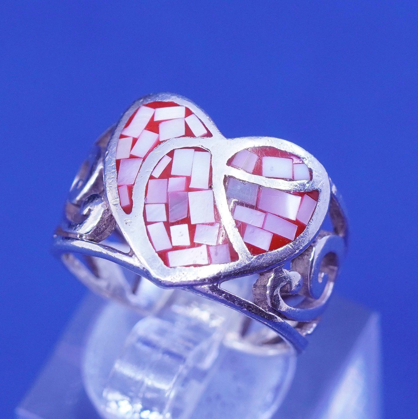 Size 7, vtg Sterling silver handmade ring, 925 heart band pink mother of pearl