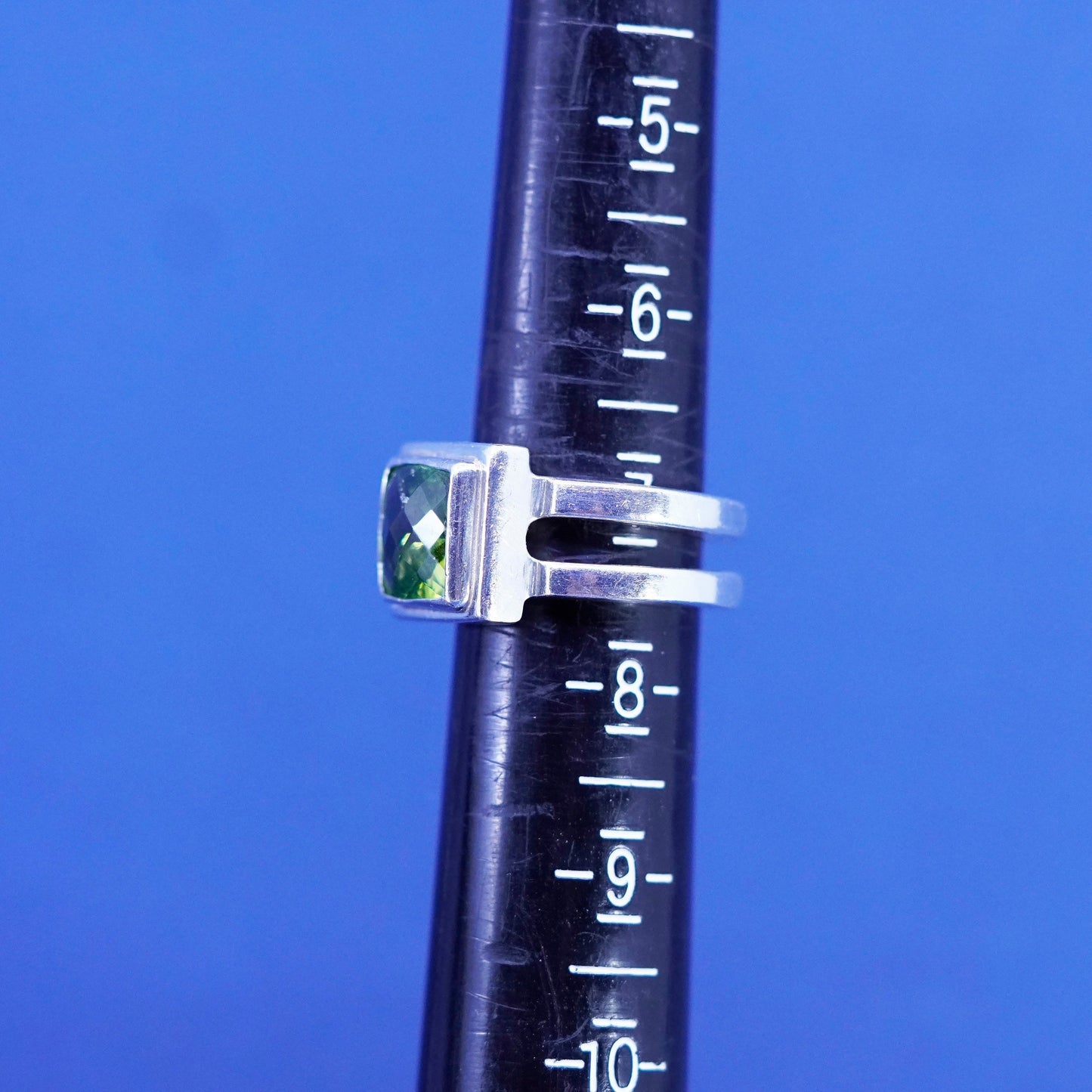 Size 7, vintage Sterling silver handmade ring, 925 stackable band with peridot