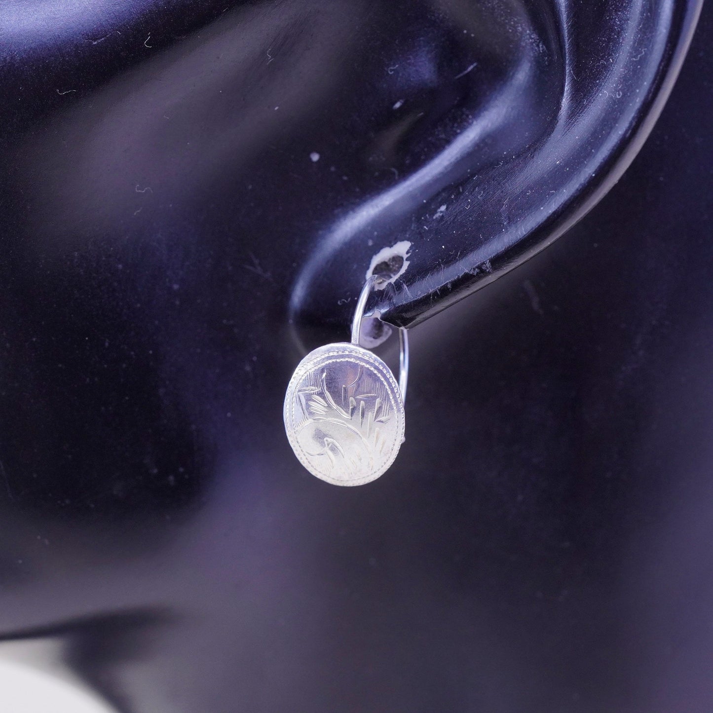 Vintage sterling silver drop earrings, 925 textured oval, silver tested