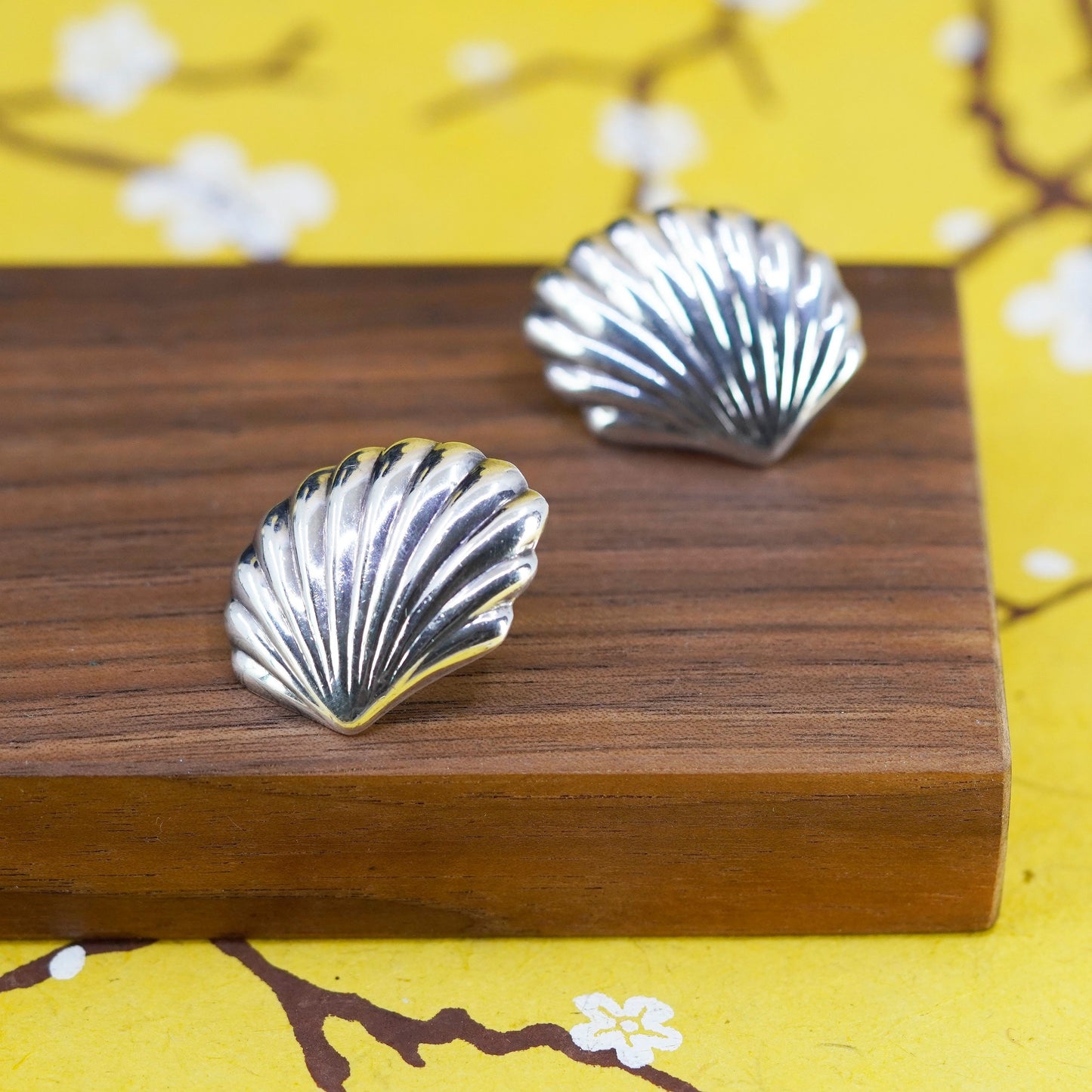 Vintage Sterling silver handmade earrings, 925 shell studs