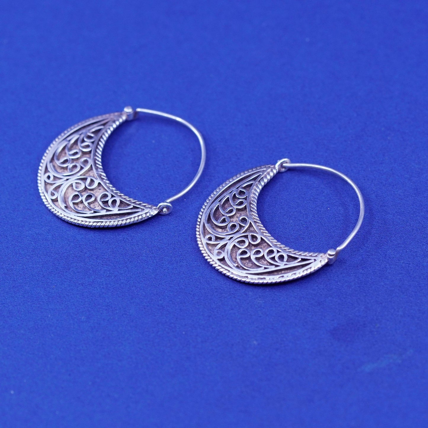 1.25”, Vintage Sterling silver handmade earrings, filigree 925 hoops