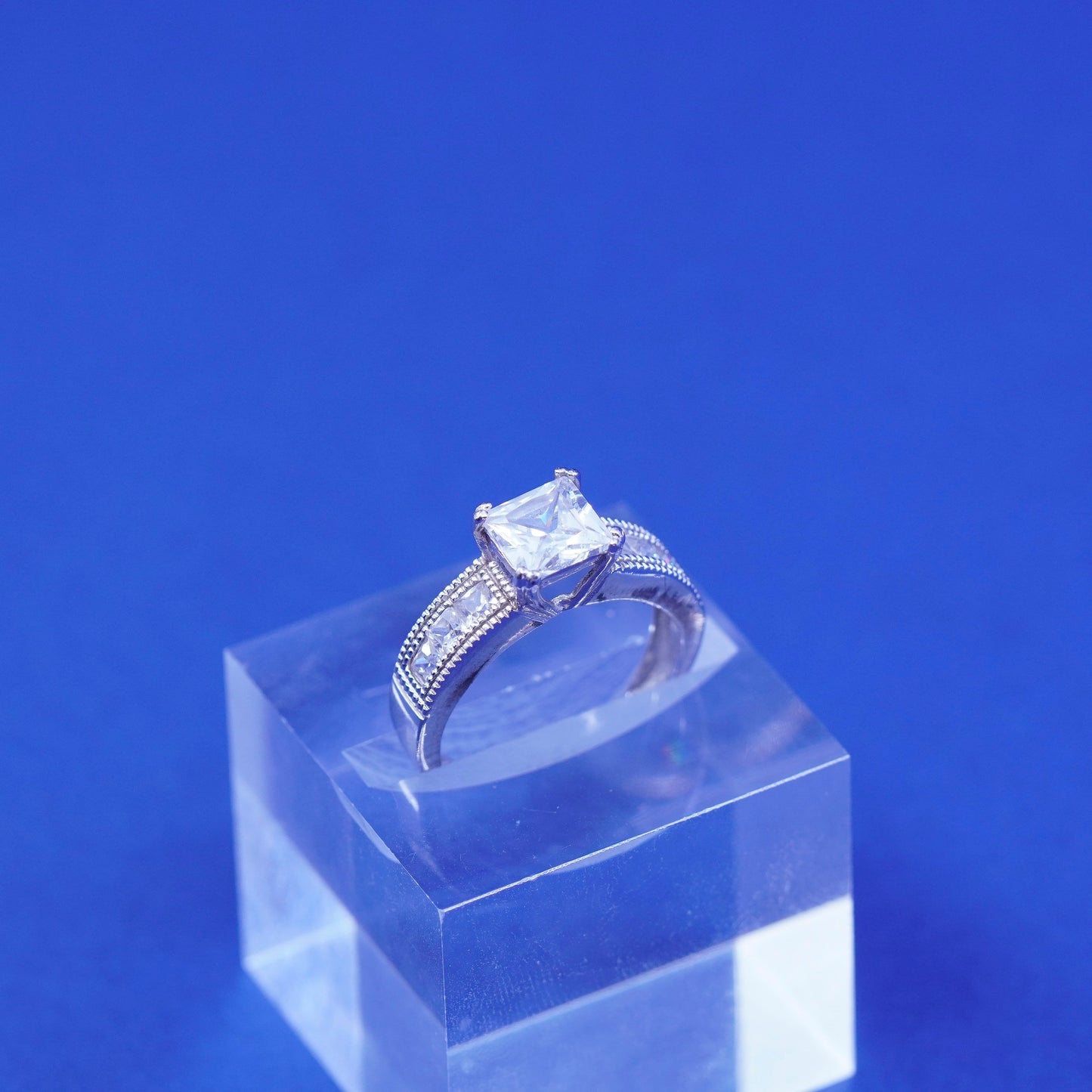 Size 7.5, vintage Sterling 925 silver ring with cluster crystal, engagemen