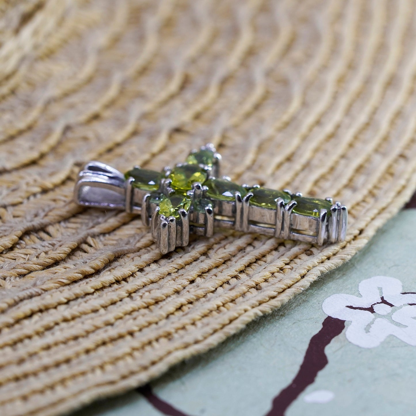 Vintage Sterling 925 silver handmade cross pendant with peridot inlay