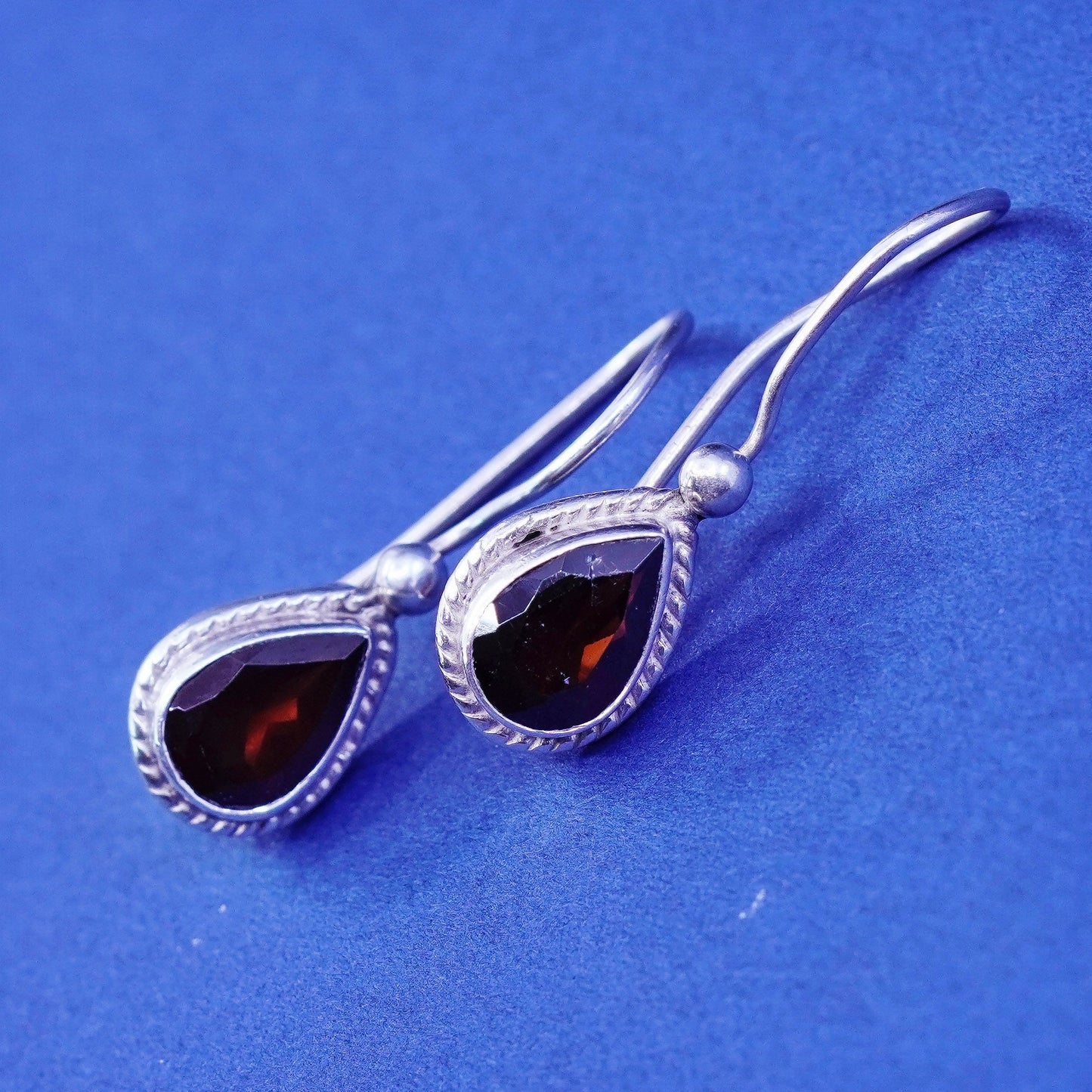 Vintage Sterling 925 silver handmade earrings with teardrop Ruby and rope