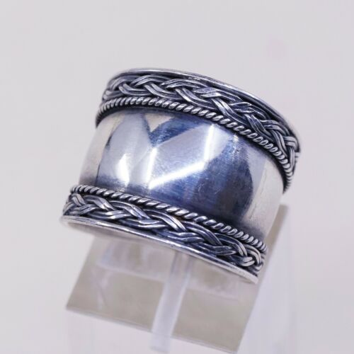 Size 8, Vtg Sterling Silver Handmade ribbed Ring 925 Silver warrior Band