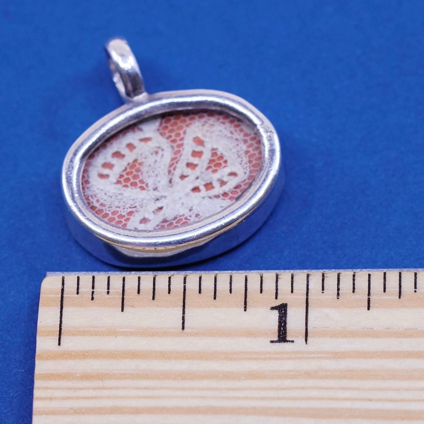 Vintage sterling silver handmade pendant, 925 with lace inlay, silver tested