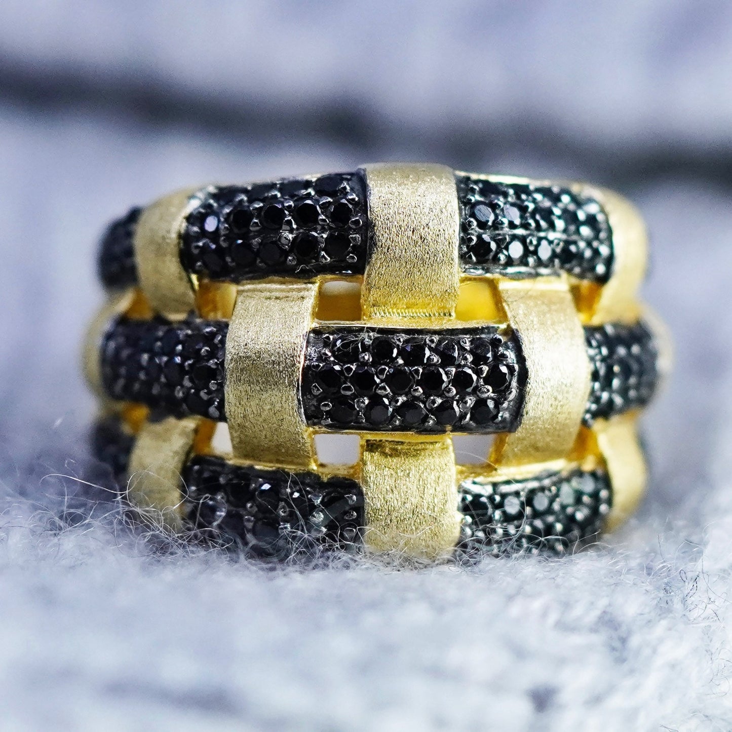 Size 8, vintage vermeil gold filled Sterling 925 silver ring with black diamond