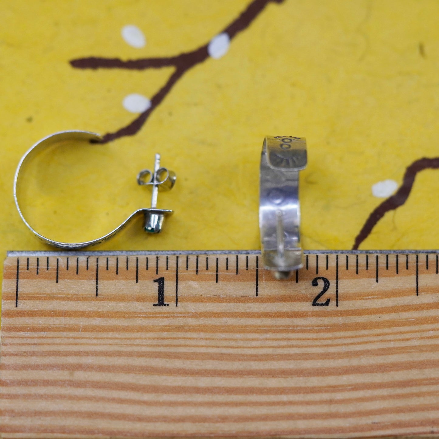 1”, Vintage Native American Sterling silver earrings 925 huggie studs turquoise