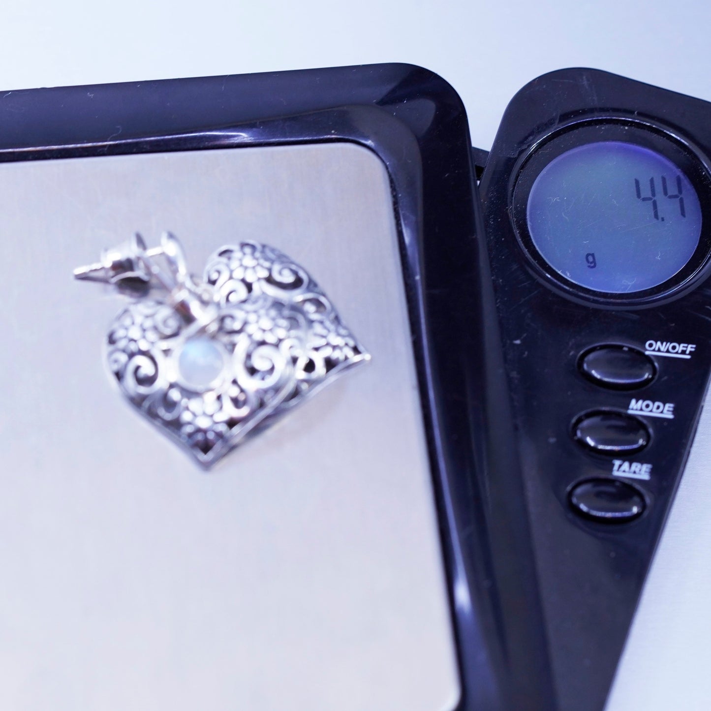 Vintage Sterling 925 silver handmade filigree heart earrings with moonstone