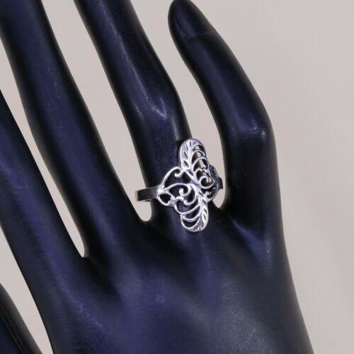 Size 8, Vtg Sterling Silver Handmade Ring, 925 Silver Band W/ Filigree Whirl
