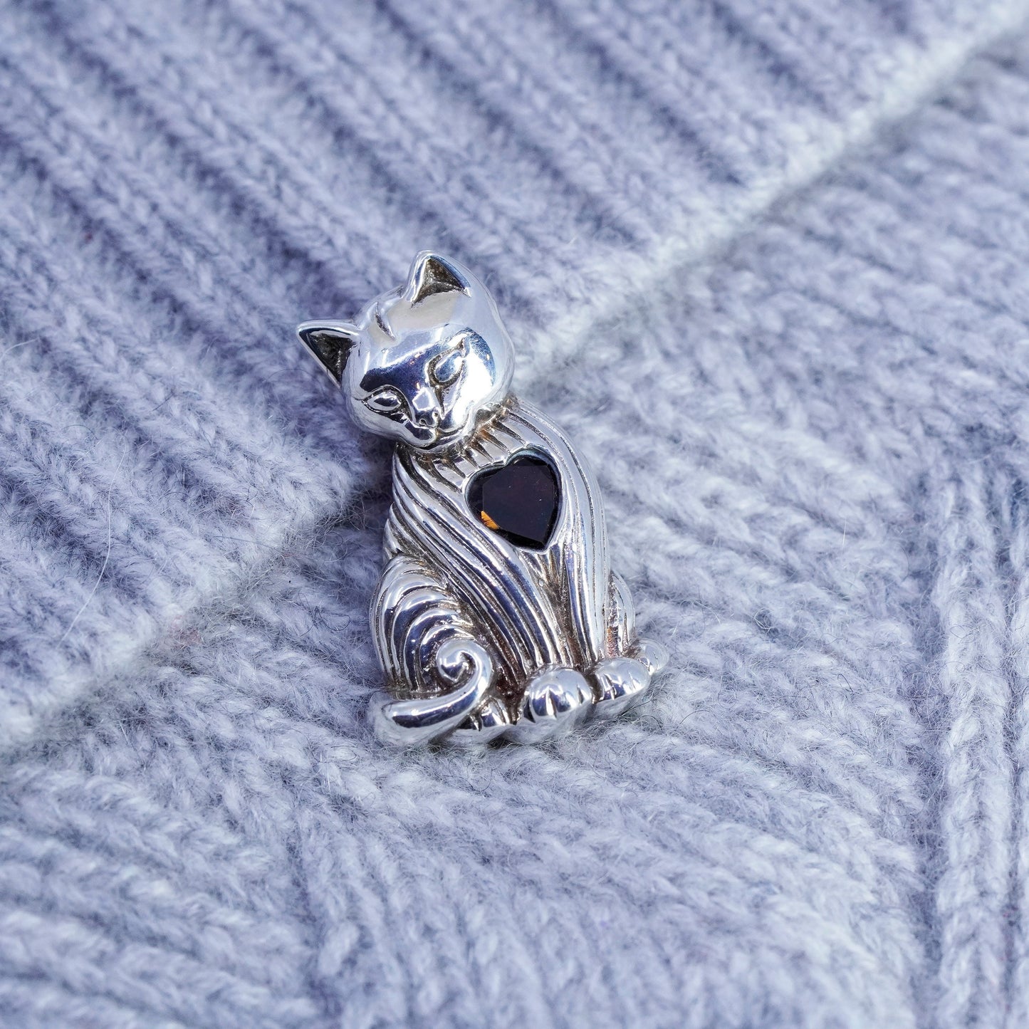 antique sterling 925 silver cat kitty pendant brooch with heart ruby