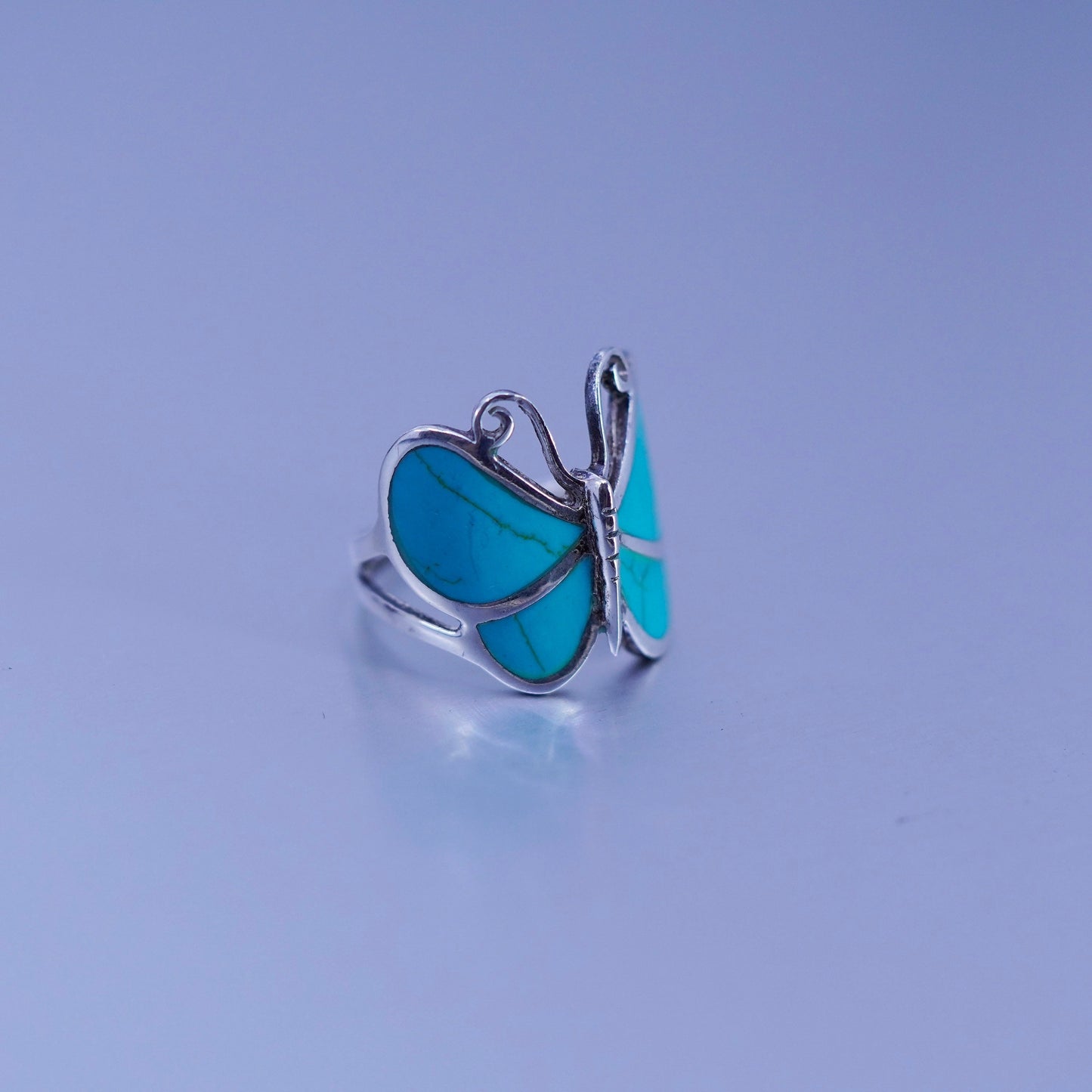 Size 7, vintage Sterling 925 silver handmade ring, butterfly band w/ turquoise