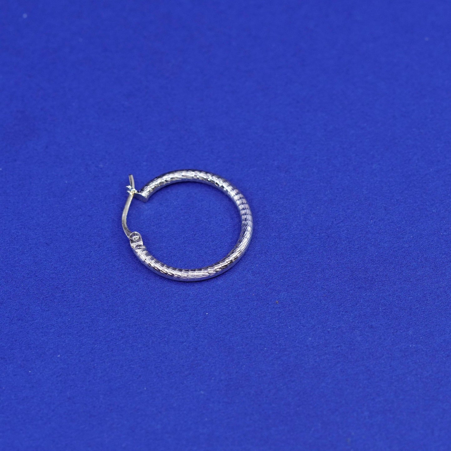 0.75”, vintage vermeil gold over Sterling silver hoop earrings italy 925 huggie