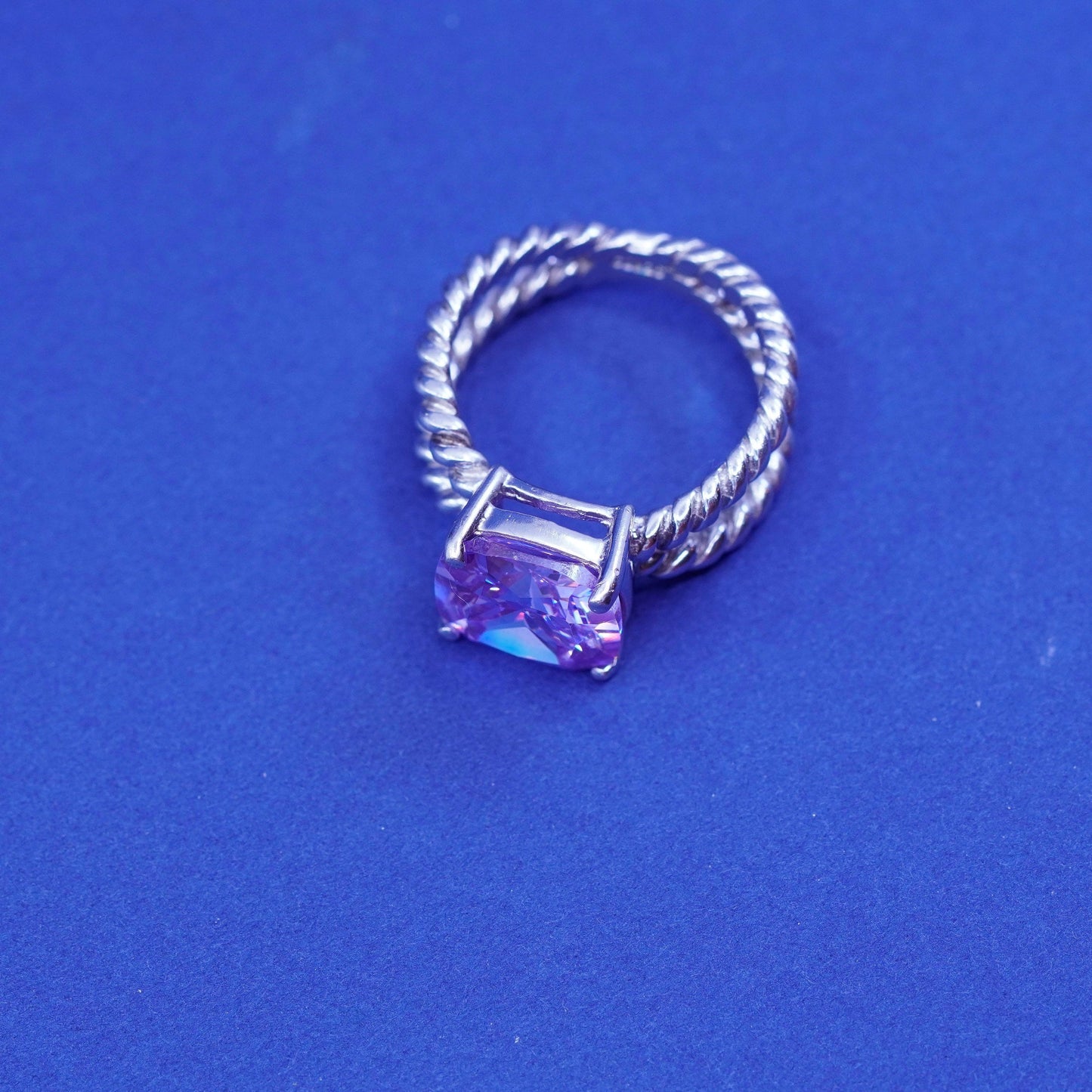 Size 7.5, vintage Sterling 925 silver handmade cable ring with amethyst ring