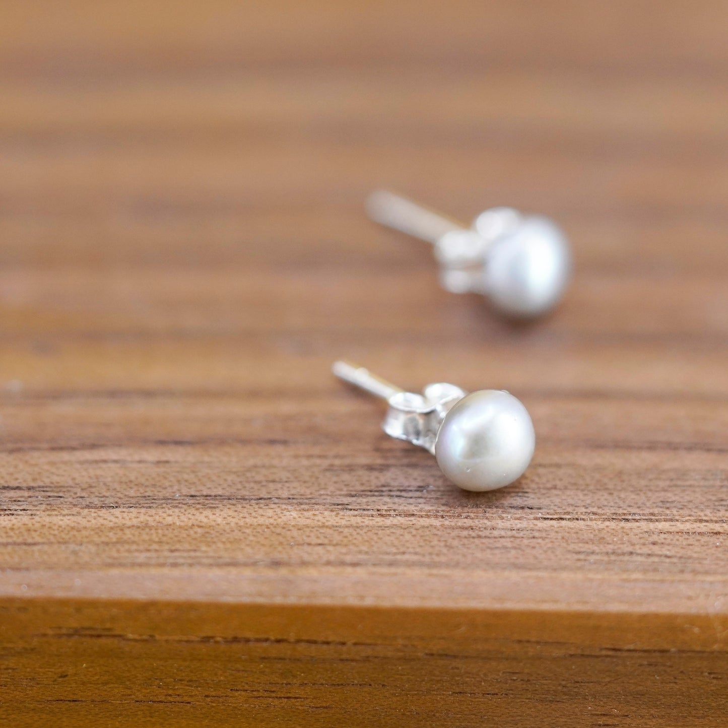 Vintage Sterling silver handmade earrings, 925 gray pearl studs