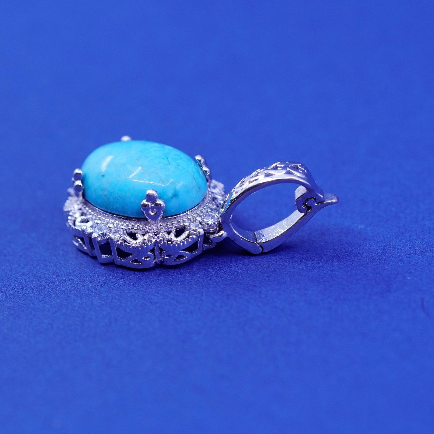 Vintage Karis Peruvian Sterling silver pendant, 925 filigree oval turquoise Cz