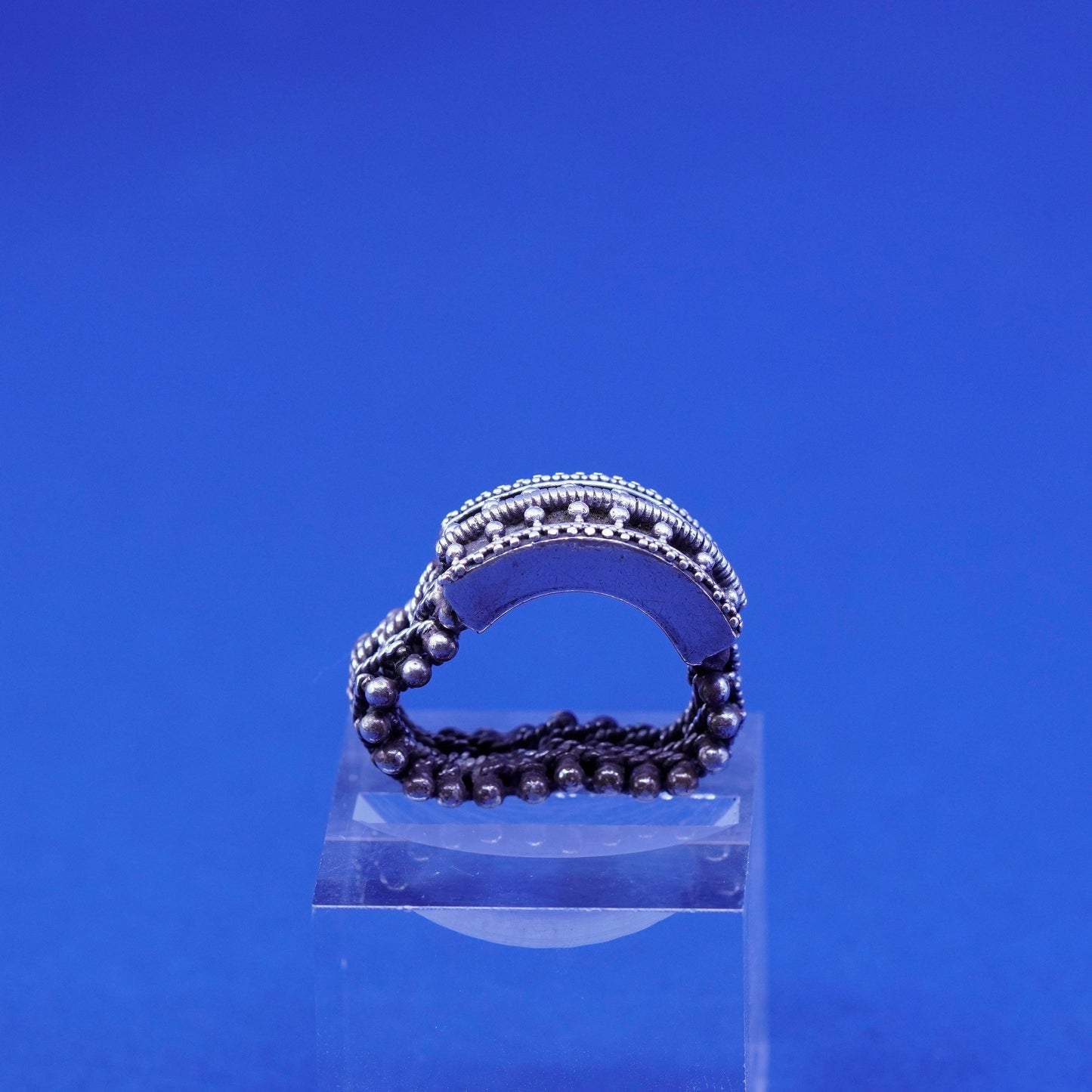Size 8, vintage Sterling silver handmade ring, 925 texture chain band